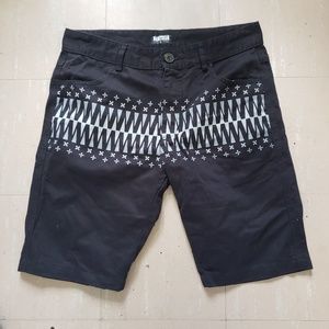 Mainstream Black shorts